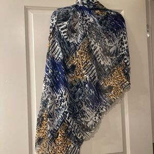 Brand New Burberry Scarf Castle Print cashmere/cotton mix